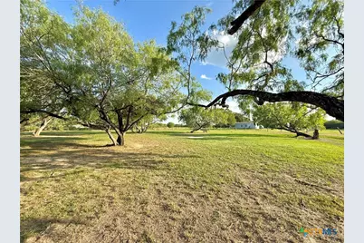 104 Estelle Lane, Victoria, TX 77905 - Photo 41