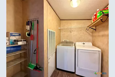 104 Estelle Lane, Victoria, TX 77905 - Photo 21