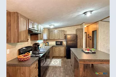 104 Estelle Lane, Victoria, TX 77905 - Photo 15
