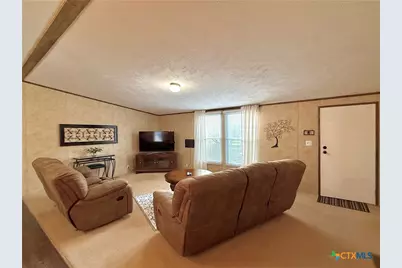104 Estelle Lane, Victoria, TX 77905 - Photo 9