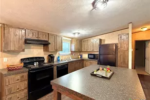 104 Estelle Ln, Victoria, TX 77905 - Photo 17