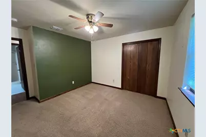 1020 Madeline Street, New Braunfels, TX 78132 - Photo 9