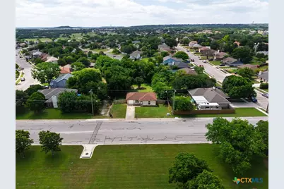 1604 N Main Street, Copperas Cove, TX 76522 - Photo 5