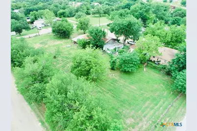 305 Yale Street, Cameron, TX 76520 - Photo 31