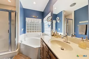 71 Horseshoe Trail, New Braunfels, TX 78130 - Photo 25