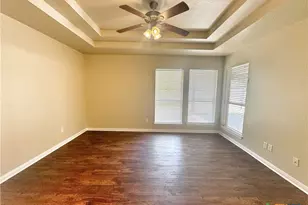 2062 N Ranch Estates Blvd, New Braunfels, TX 78130 - Photo 19