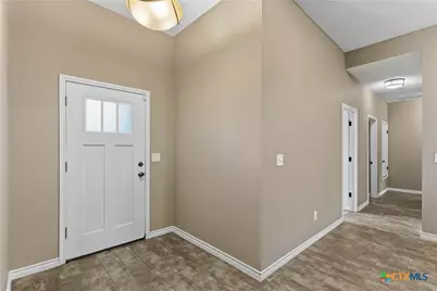 301 Sunrise Hills, Lampasas, TX 76550 - Photo 9