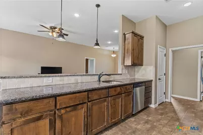 301 Sunrise Hills, Lampasas, TX 76550 - Photo 21