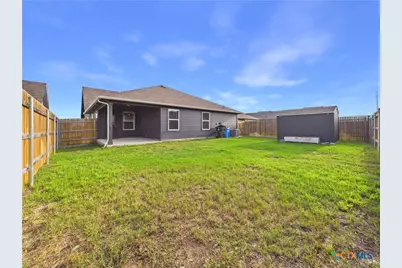 1012 Betsy Drive, Seguin, TX 78155 - Photo 29