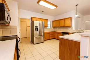 212 Oak Ridge Dr, Nolanville, TX 76559 - Photo 9