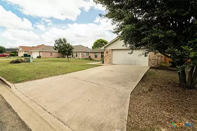 212 Oak Ridge Drive, Nolanville, TX 76559 - Photo 3