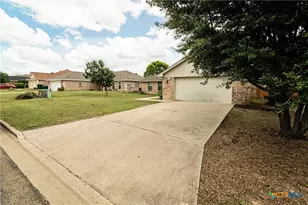 212 Oak Ridge Dr, Nolanville, TX 76559 - Photo 3