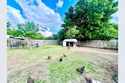 1409 S 13th Street, Temple, TX 76504 - Photo 11