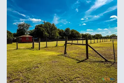 1708 S Wall Street, Belton, TX 76513 - Photo 43