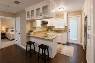 1708 S Wall St, Belton, TX 76513 - Photo 25