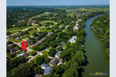 601 Woodlake Drive, Mcqueeney, TX 78123 - Photo 5