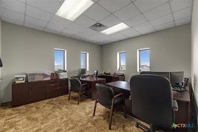 22603 Zac Lentz Parkway, Victoria, TX 77905 - Photo 17