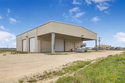 22603 Zac Lentz Parkway, Victoria, TX 77905 - Photo 11