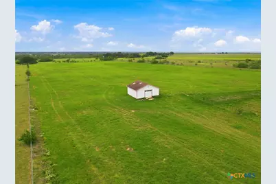 4488 State Highway 97, Floresville, TX 78114 - Photo 11