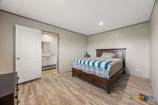 295 McKnight Rd, Seguin, TX 78155 - Photo 37