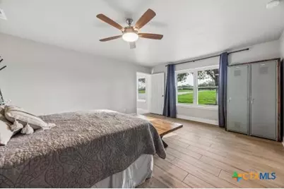 295 McKnight Road, Seguin, TX 78155 - Photo 11
