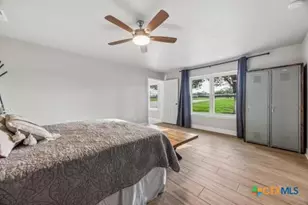 295 McKnight Rd, Seguin, TX 78155 - Photo 11