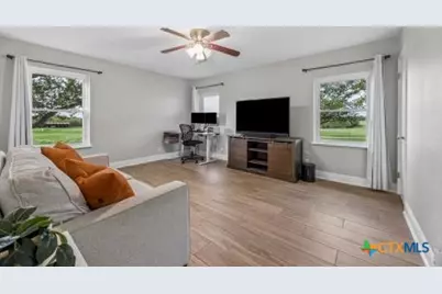 295 McKnight Road, Seguin, TX 78155 - Photo 15