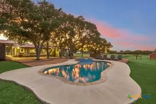 295 McKnight Rd, Seguin, TX 78155 - Photo 27
