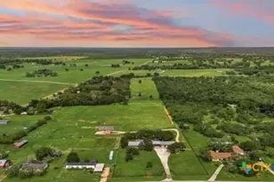 295 McKnight Rd, Seguin, TX 78155 - Photo 45