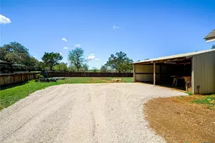 103 N Ave Q, Johnson City, TX 78636 - Photo 25