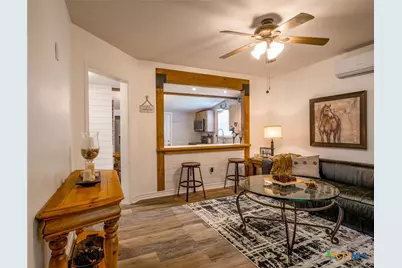 103 N Avenue Q, Johnson City, TX 78636 - Photo 5