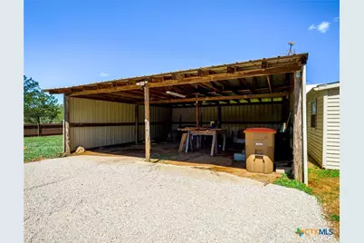 103 N Avenue Q, Johnson City, TX 78636 - Photo 21