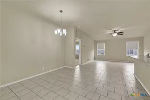 8510 Shooter Cv, San Antonio, TX 78254 - Photo 3