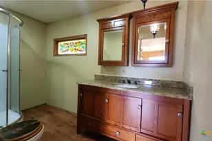 206 Josephine St, Cuero, TX 77954 - Photo 11