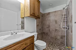 1 Coveview Dr, Morgans Point Resort, TX 76513 - Photo 21