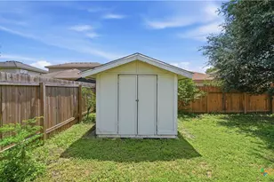 329 Hummingbird Dr, New Braunfels, TX 78130 - Photo 31