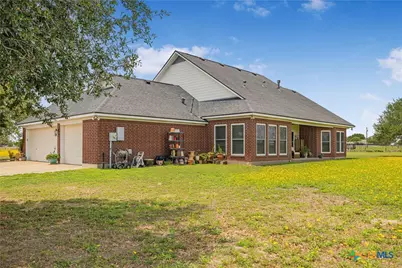 230 Dewberry Lane, Victoria, TX 77904 - Photo 39