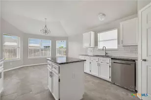 2901 Hydrangea Ave, Killeen, TX 76549 - Photo 11