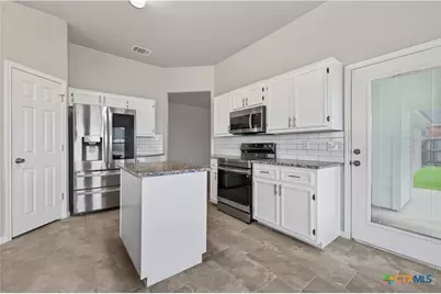2901 Hydrangea Avenue, Killeen, TX 76549 - Photo 13