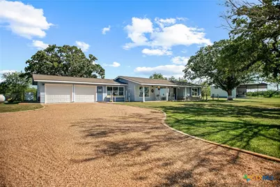 346 E Fm 884, Yorktown, TX 78164 - Photo 5