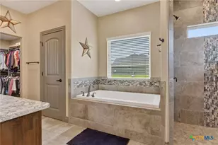 412 Farmstead Dr, Seguin, TX 78155 - Photo 21