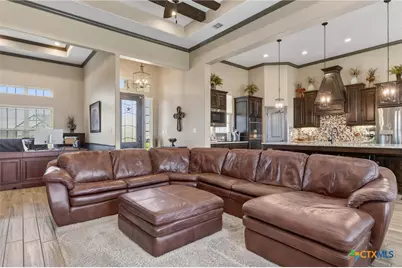 412 Farmstead Drive, Seguin, TX 78155 - Photo 7