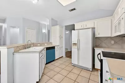 2003 Rain Dance Loop, Harker Heights, TX 76548 - Photo 9