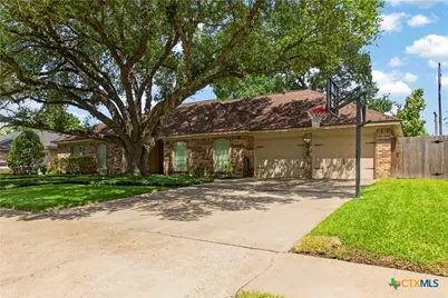 205 Merlin Street, Victoria, TX 77904 - Photo 1
