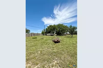 370 County Road 4126, Lampasas, TX 76550 - Photo 31
