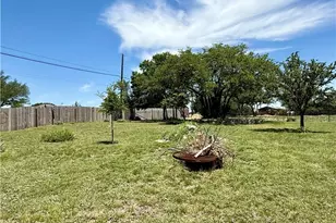 370 County Rd 4126, Lampasas, TX 76550 - Photo 31