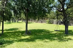 370 County Rd 4126, Lampasas, TX 76550 - Photo 35
