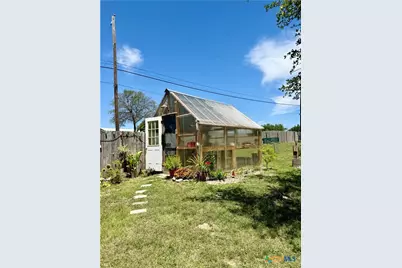 370 County Road 4126, Lampasas, TX 76550 - Photo 33