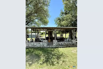 370 County Road 4126, Lampasas, TX 76550 - Photo 37