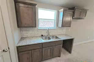 3200 Privet Dr, Killeen, TX 76549 - Photo 9
